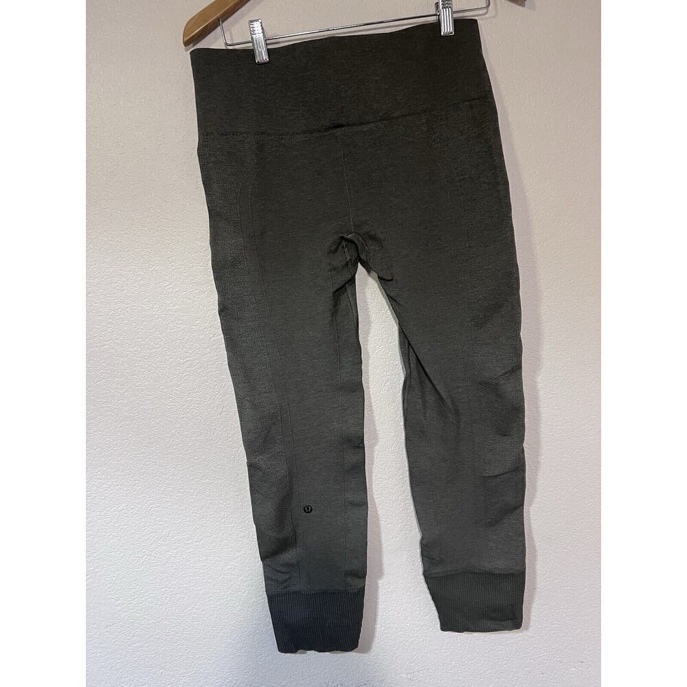 Lululemon Leggings Army Green 10 Long textured